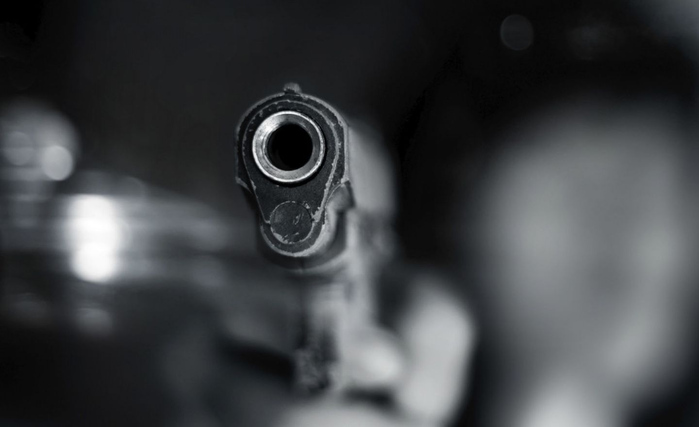 Policía investiga asesinato de motociclista frente a cooperativa en ...